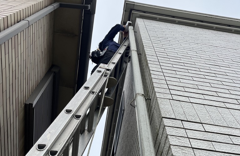 【修理】雨樋の詰まりにお困りの方は名古屋市の株式会社セプトへ